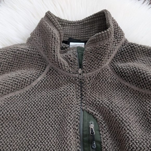 Patagonia Men’s 2009 MARS R2 Regulator Army Green Fleece Jacket XL - Picture 4 of 9